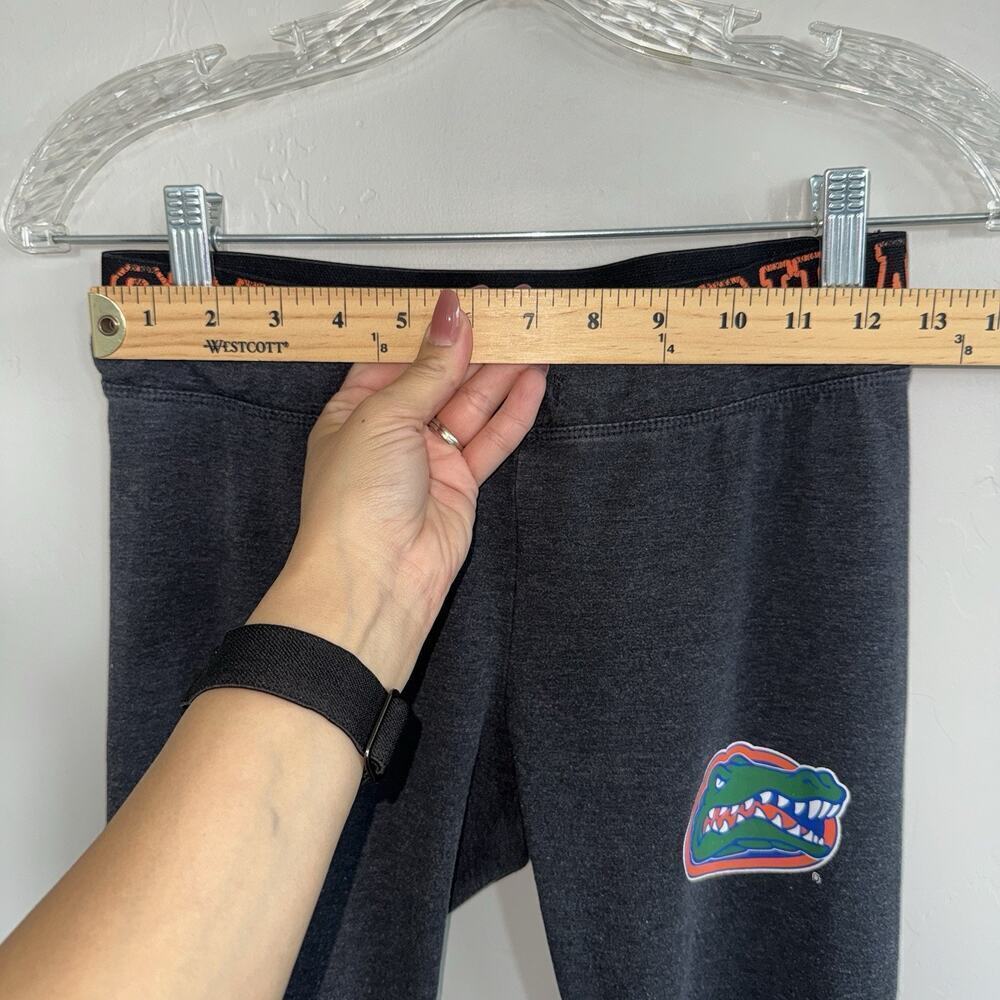 Florida Gator Woman’s Ankle Leggings Boxer Overlay Gray Size Small - Picture 3 of 8